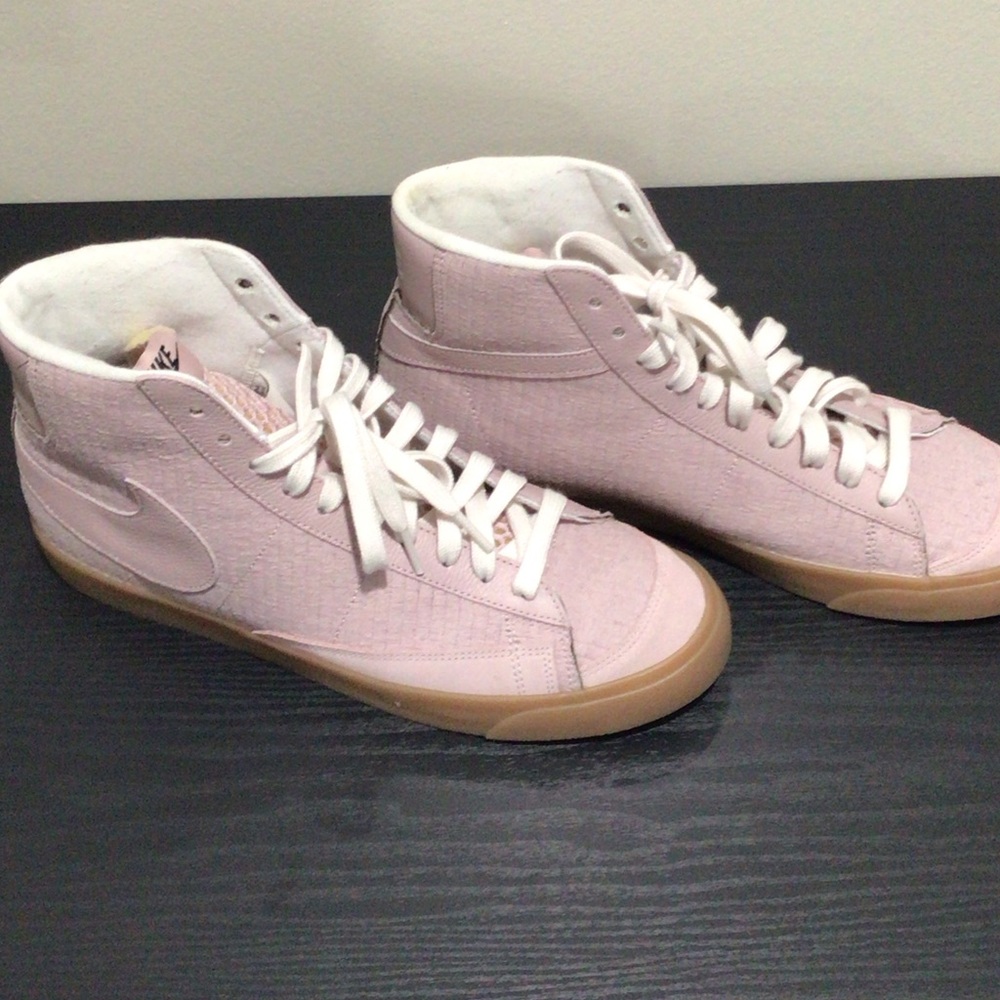 Nike Blazer Pink High-Top Sneakers | Size 11 | New and Unworn - Picture 5 of 5